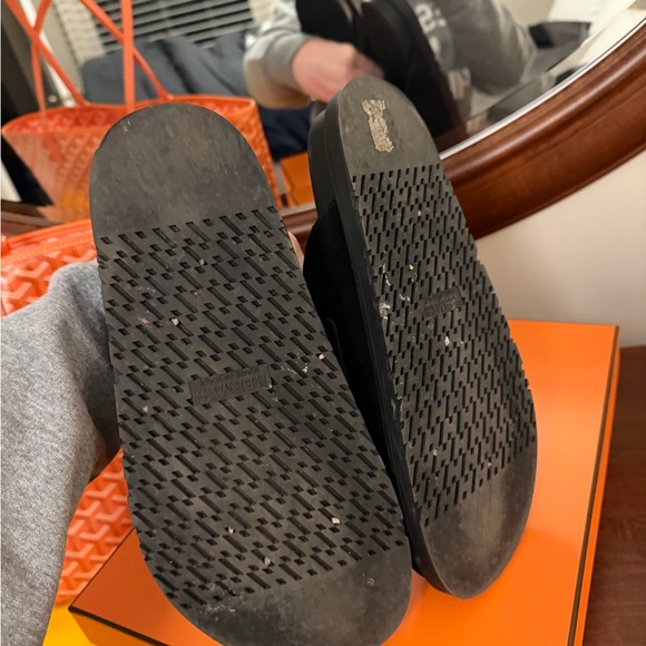 Hermes On the Go Mules, 40.5 - Picture 3 of 5